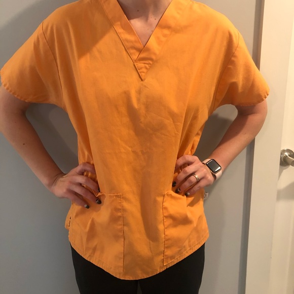 Scrub top - Picture 3 of 3